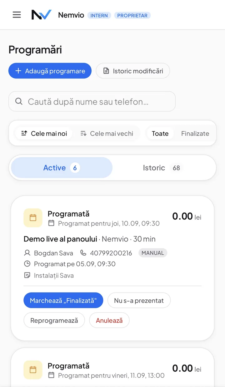 Lista de programări din panoul Nemvio pe telefon, cu un comutator între Active (6) și Istoric (68), și un card pentru un demo live al panoului joi 10.09 la 09:30.